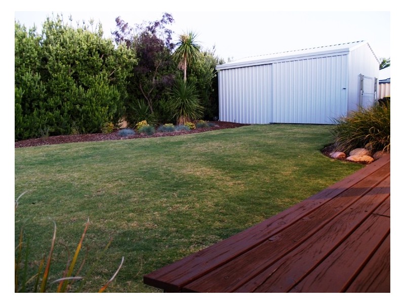 11 Alyxia Drive, Glen Iris WA 6230