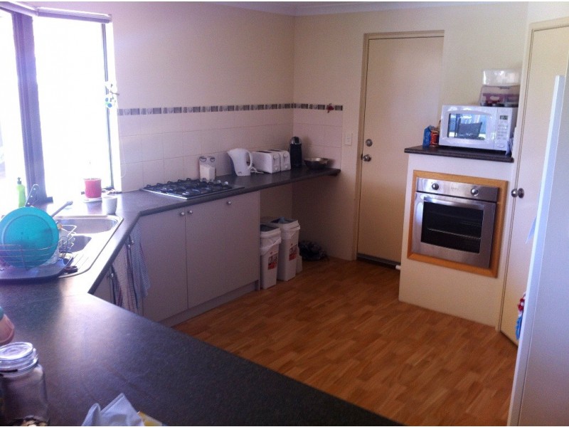 42 The Boulevard, Australind WA 6233
