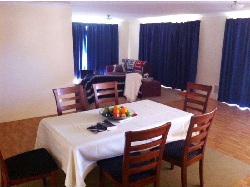 42 The Boulevard, Australind WA 6233