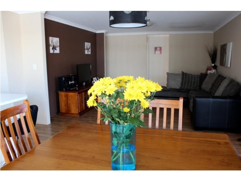 63 Macquarie Drive, Australind WA 6233