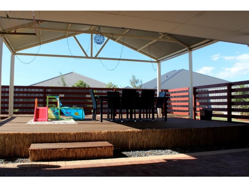 63 Macquarie Drive, Australind WA 6233