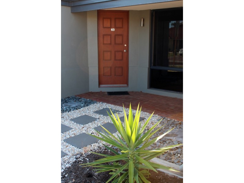 63 Macquarie Drive, Australind WA 6233