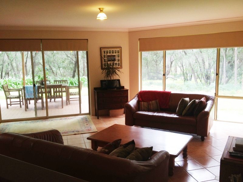 5 Green Way, Leschenault WA 6233