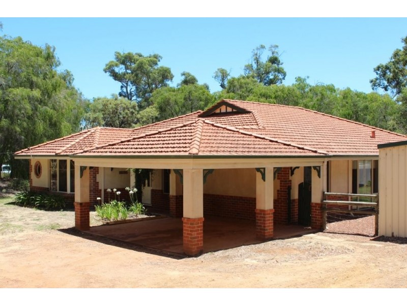 5 Green Way, Leschenault WA 6233