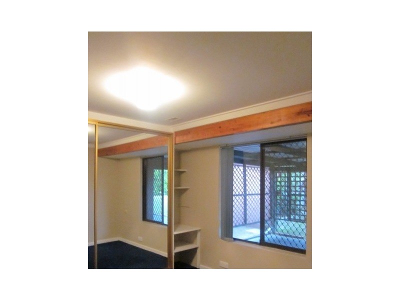 9 Young Close, Carey Park WA 6230