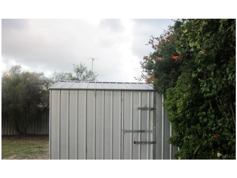 9 Young Close, Carey Park WA 6230