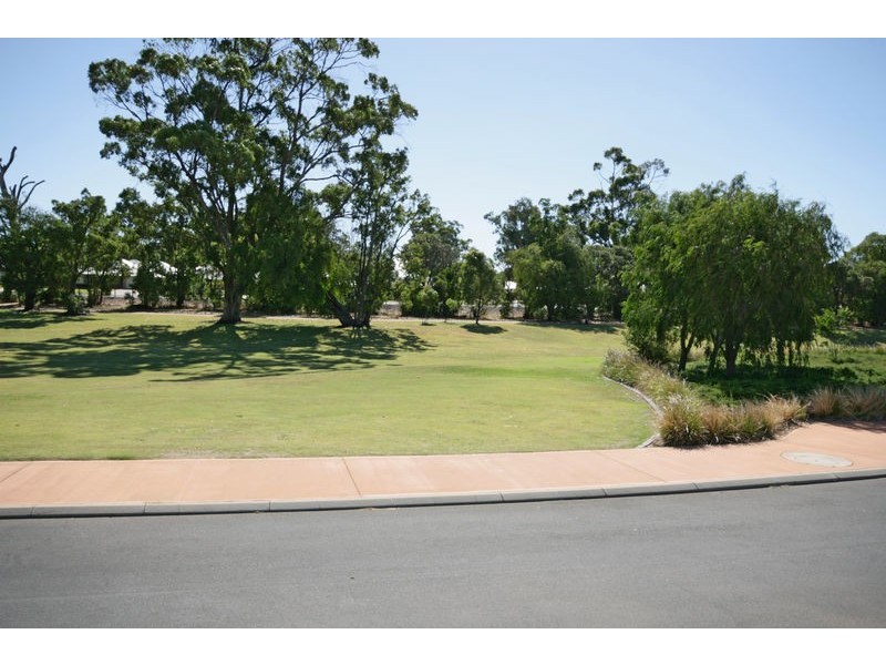 23 Edwinstone Close, Dalyellup WA 6230