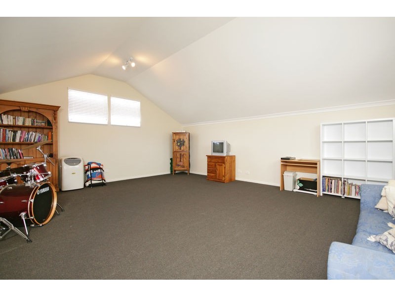 23 Edwinstone Close, Dalyellup WA 6230