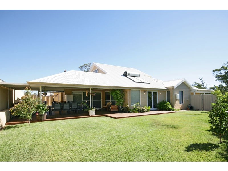 23 Edwinstone Close, Dalyellup WA 6230