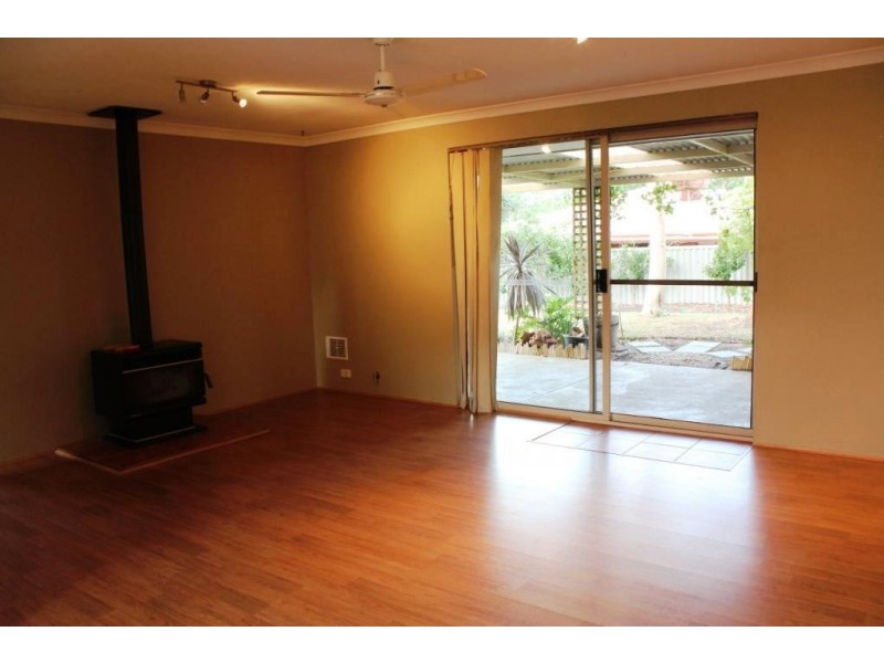 32 Poller Way, Australind WA 6233