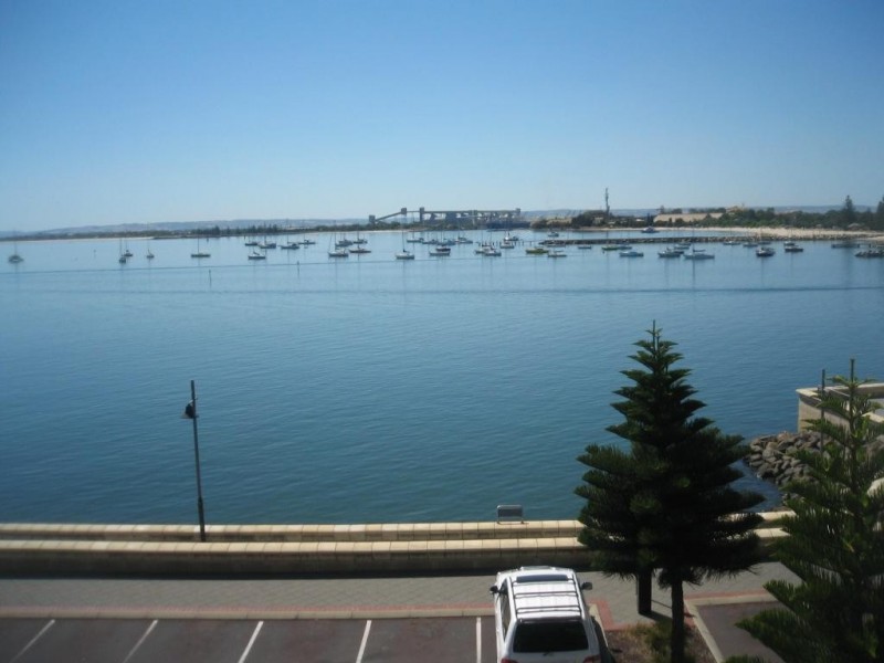 36/18-24 Bonnefoi Boulevard, Bunbury WA 6230