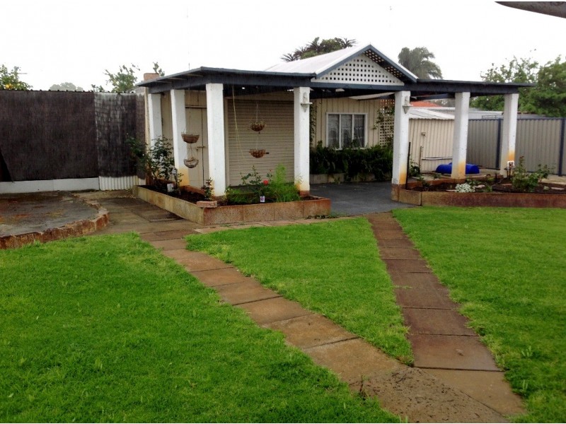 56 King Road, East Bunbury WA 6230