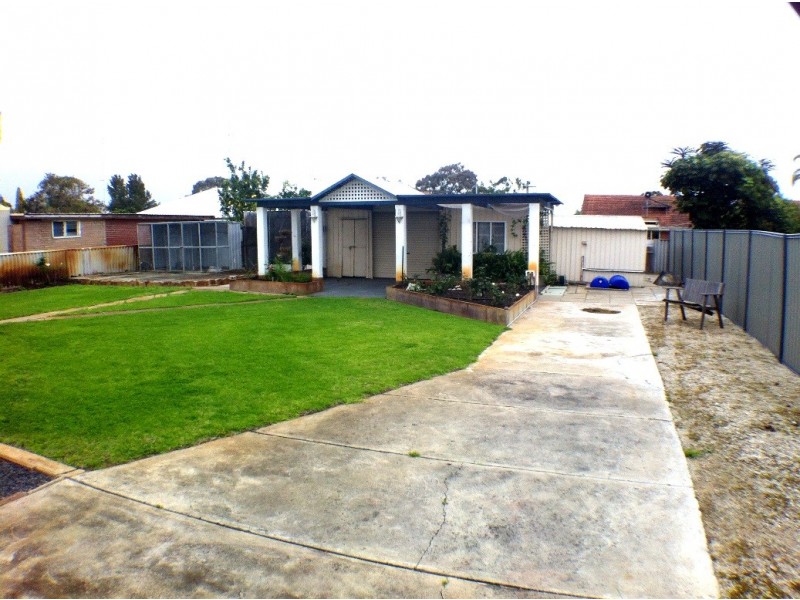 56 King Road, East Bunbury WA 6230