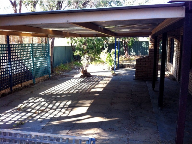 4 Colback Street, Binningup WA 6233