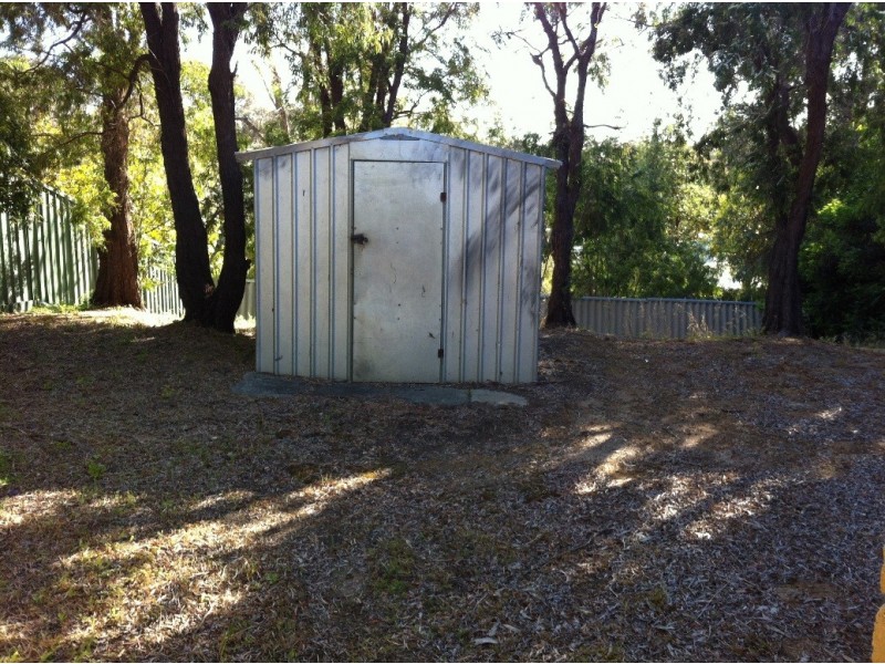 4 Colback Street, Binningup WA 6233