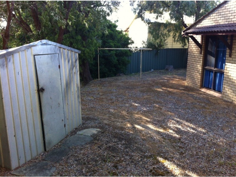 4 Colback Street, Binningup WA 6233