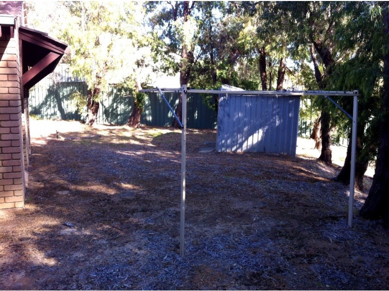 4 Colback Street, Binningup WA 6233