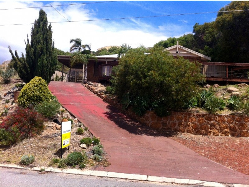 1 Lewis Place, Withers WA 6230