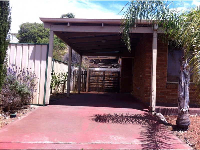 1 Lewis Place, Withers WA 6230
