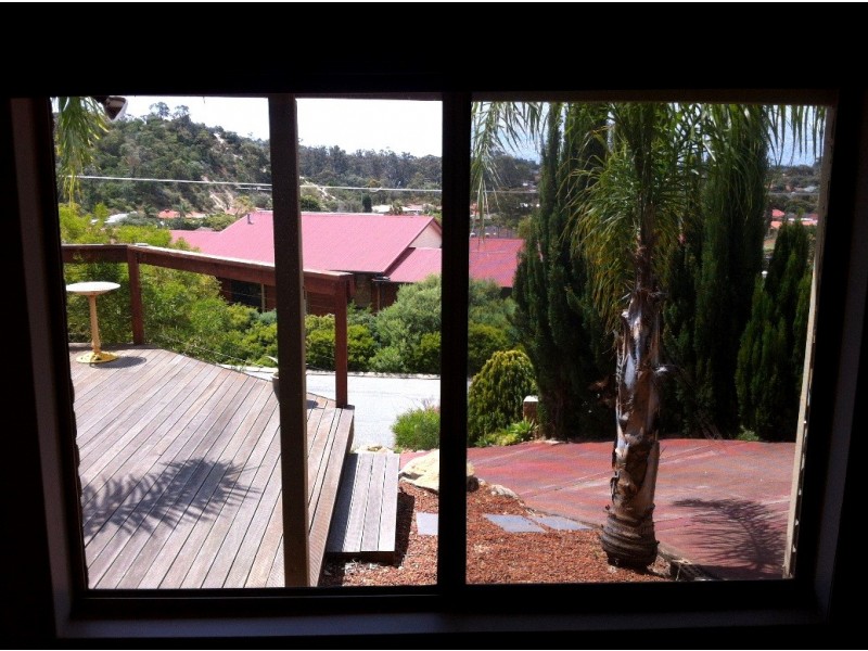 1 Lewis Place, Withers WA 6230