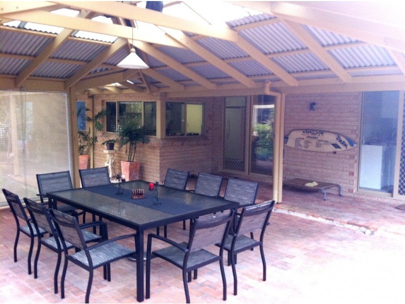 18 Hawkins Drive, Gelorup WA 6230