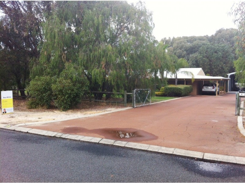 18 Hawkins Drive, Gelorup WA 6230