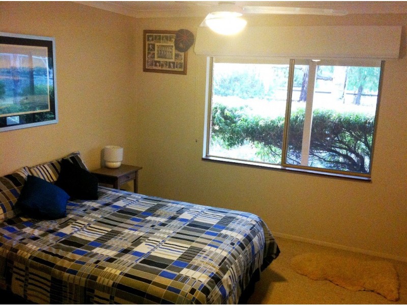18 Hawkins Drive, Gelorup WA 6230