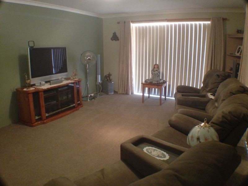 26 Wildflower Way, Leschenault WA 6233