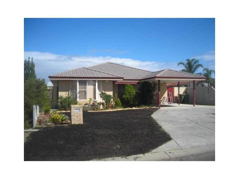 2 Drosera Cross, Glen Iris WA 6230