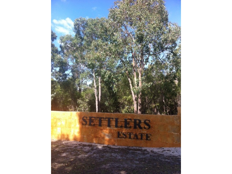 17 Coral Drive, Leschenault WA 6233