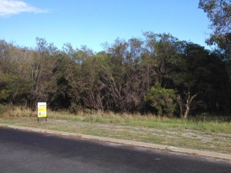 17 Coral Drive, Leschenault WA 6233