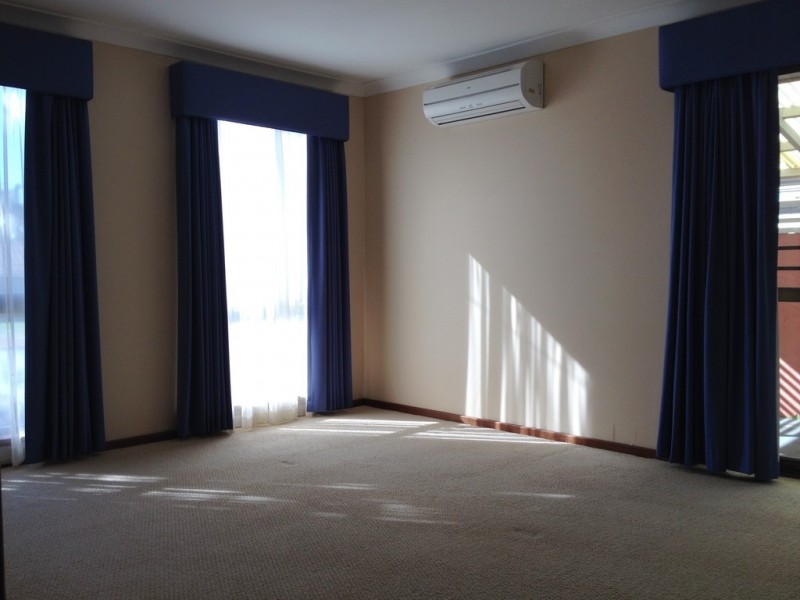 15 Crampton Avenue, Eaton WA 6232