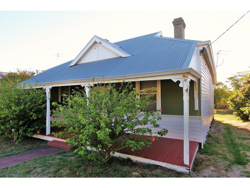 43 Tuart Street, Bunbury WA 6230