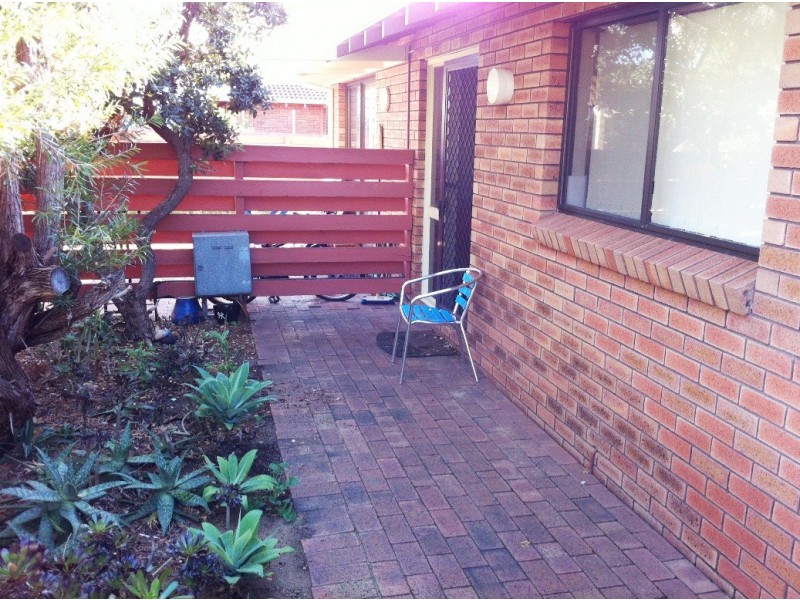 4/1 King Road, East Bunbury WA 6230