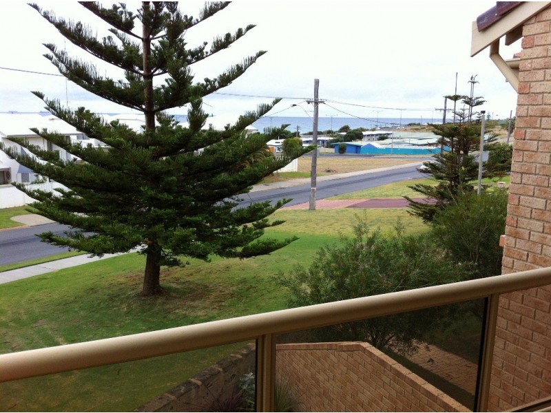 11/25 Upper Esplanade, Bunbury WA 6230
