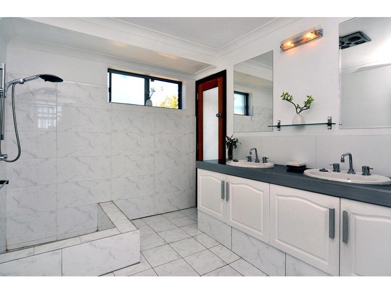 4 Portland Drive, Binningup WA 6233