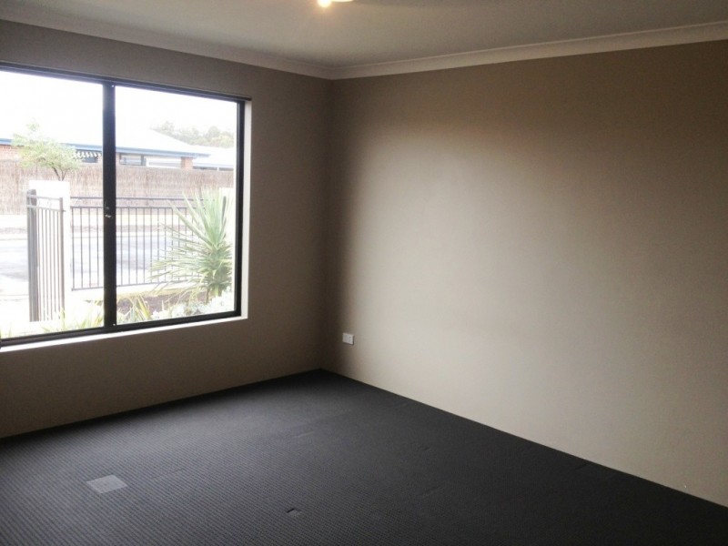 9 Bombay Terrace, Dalyellup WA 6230