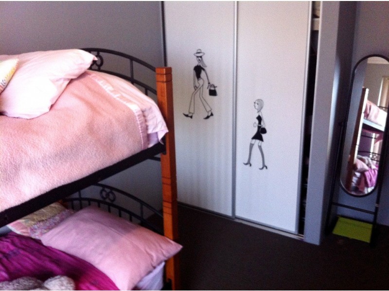 15 Clarence Crescent, Millbridge WA 6232