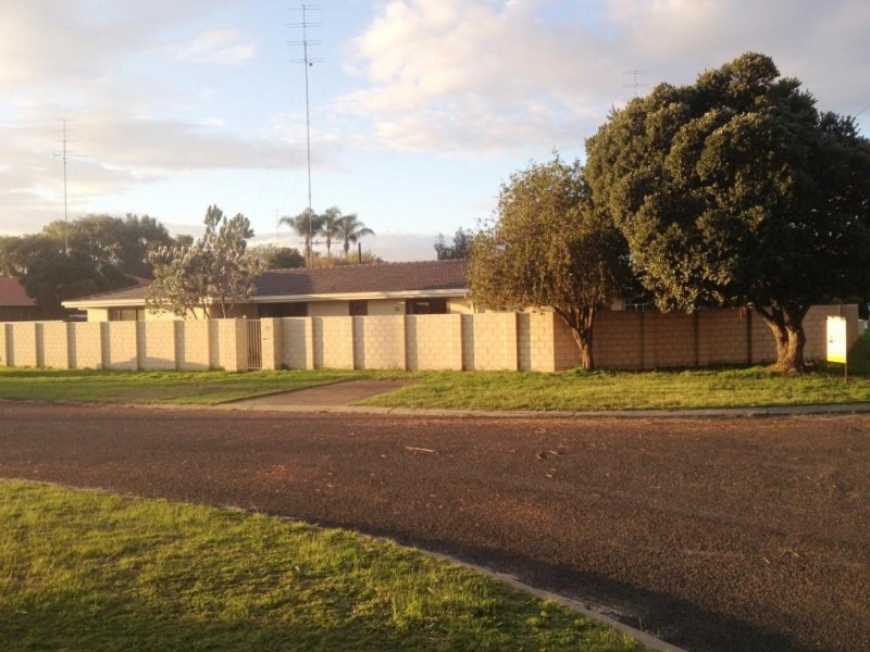 17 Britten Street, East Bunbury WA 6230