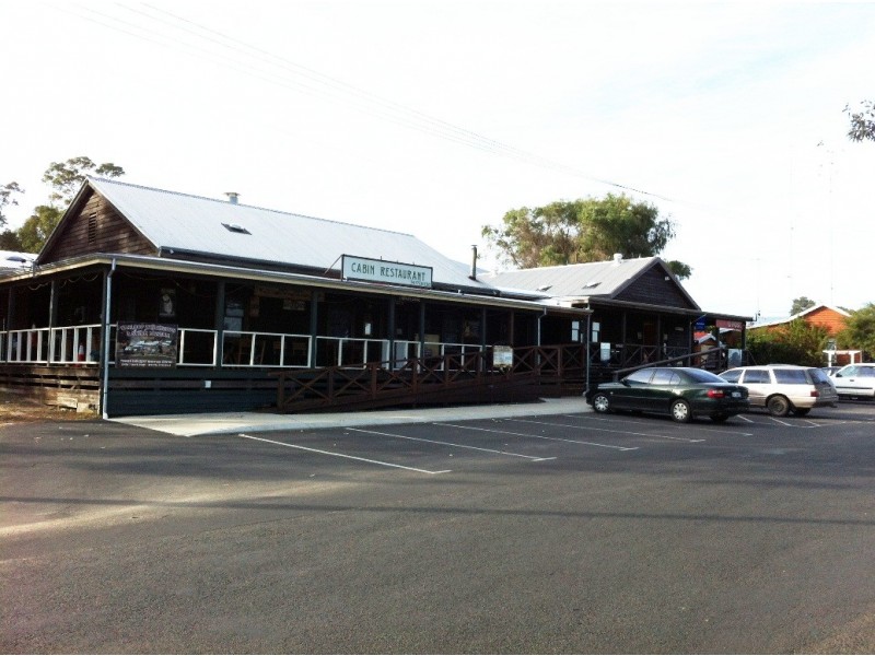 11 McDowell Street, Yarloop WA 6218