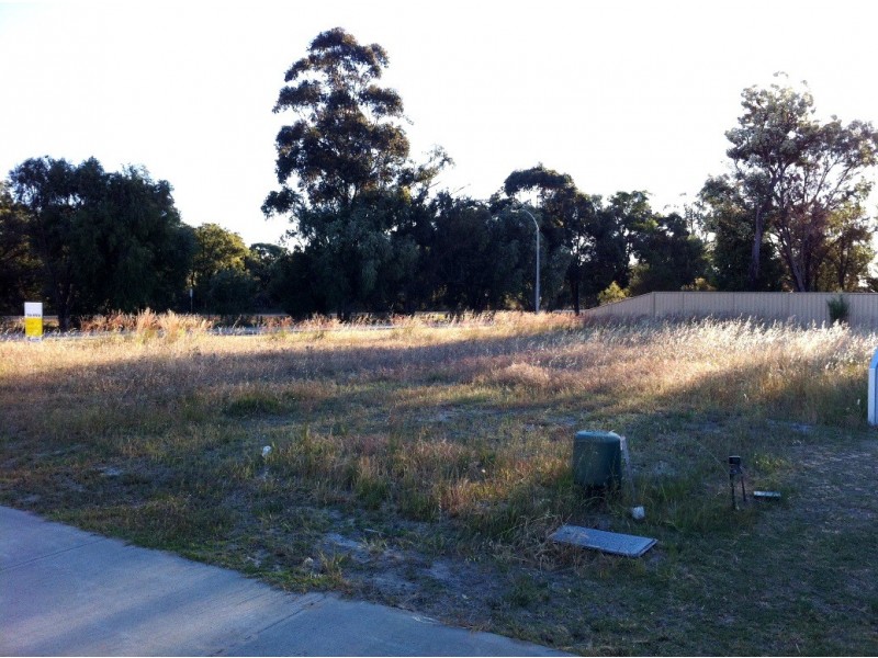 1 Kowari Way, Australind WA 6233