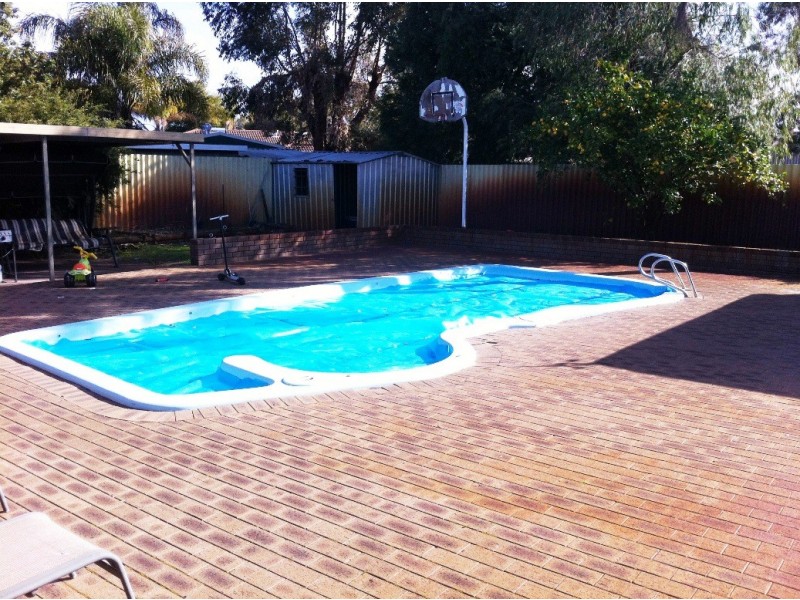 24 Chapple Drive, Australind WA 6233