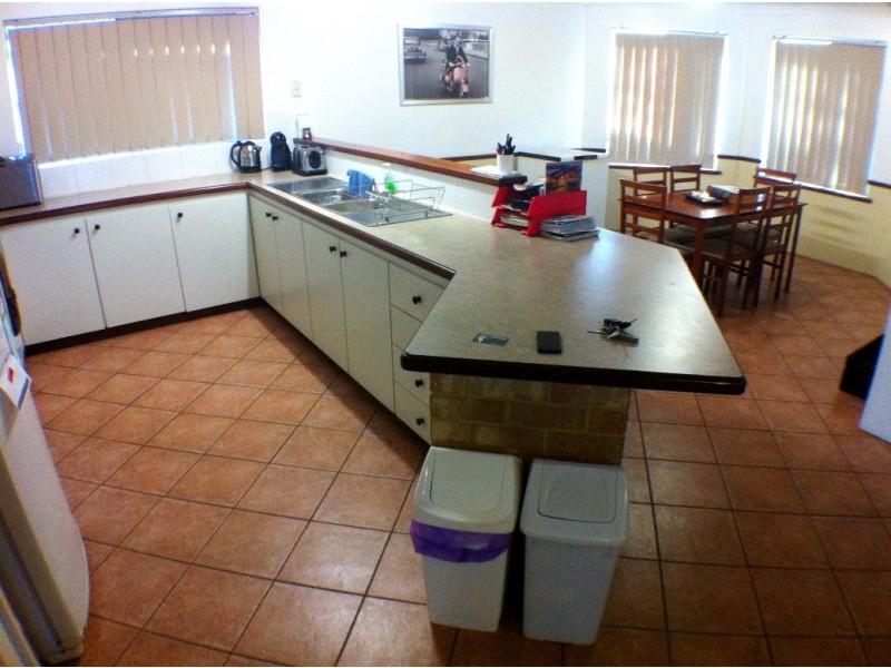 6 Floyd Cross, Usher WA 6230