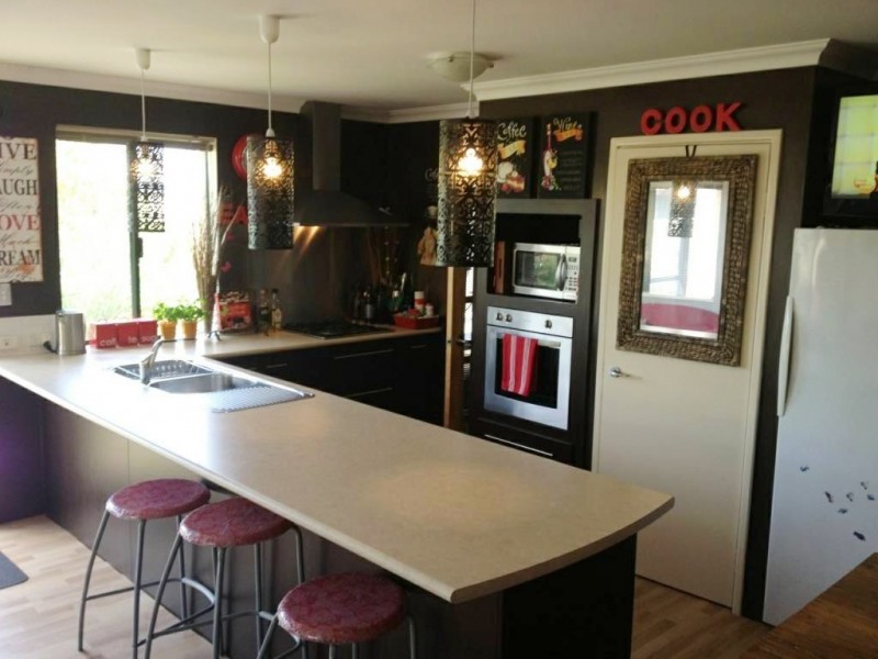 4 Flannerys Lane, Australind WA 6233