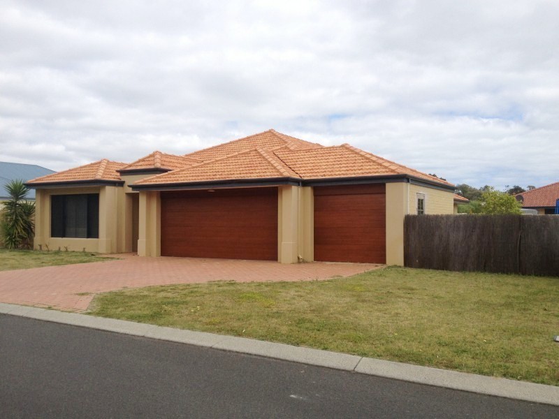 4 Flannerys Lane, Australind WA 6233