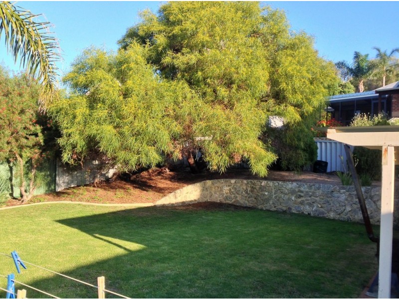 5 Blue Manna Place, Australind WA 6233