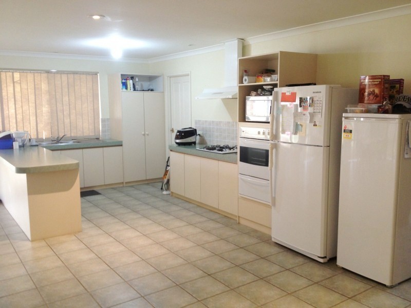 3 Shetland Place, Eaton WA 6232