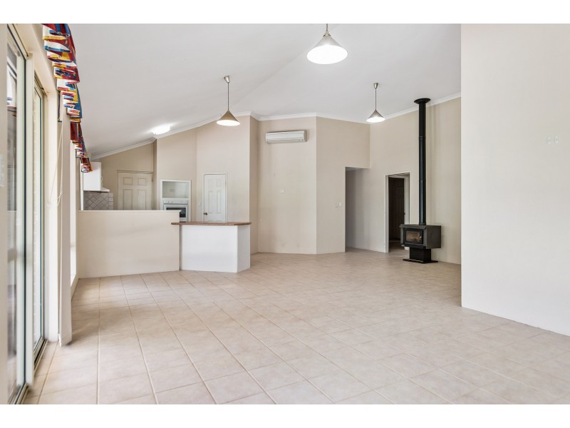 10 Firethorn Place, Eaton WA 6232