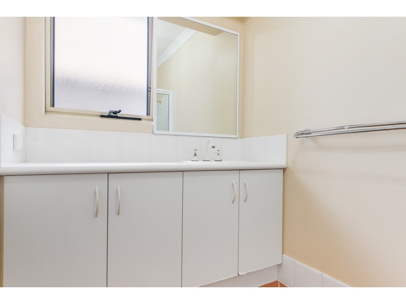 10 Firethorn Place, Eaton WA 6232