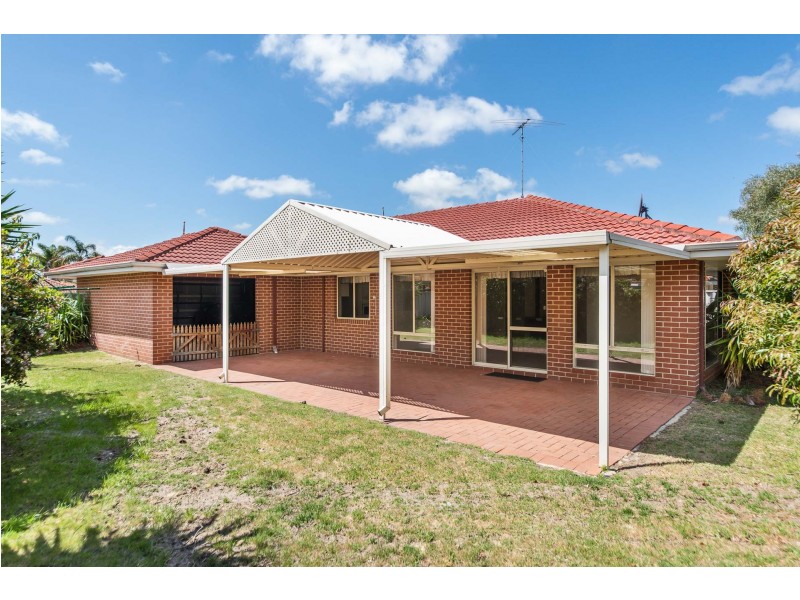 10 Firethorn Place, Eaton WA 6232